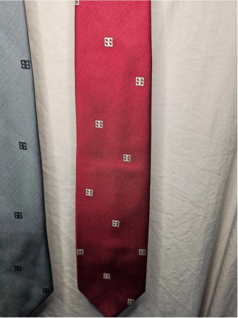Givenchy Monsieur Silk Blend Tie Vintage Lot 3 Navy Grey Red 4G Monogram Italy